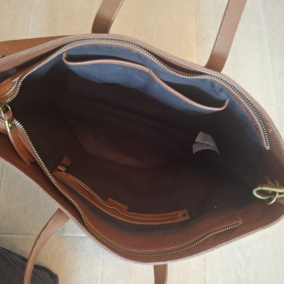 Madewell Chestnut Leather Tote - Picture 5 of 6
